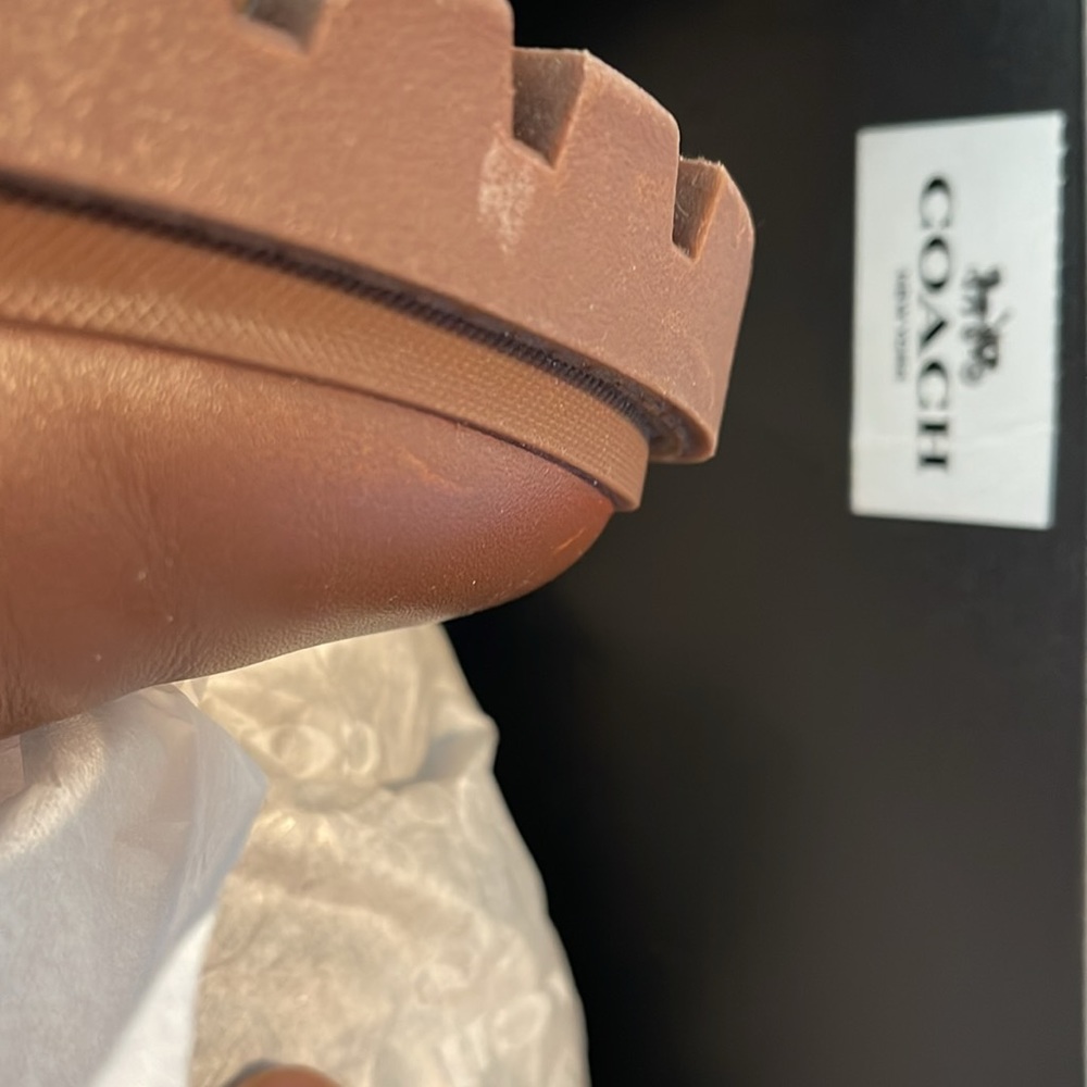 Man's 9.5 Coach Rainboots - Picture 3 of 9